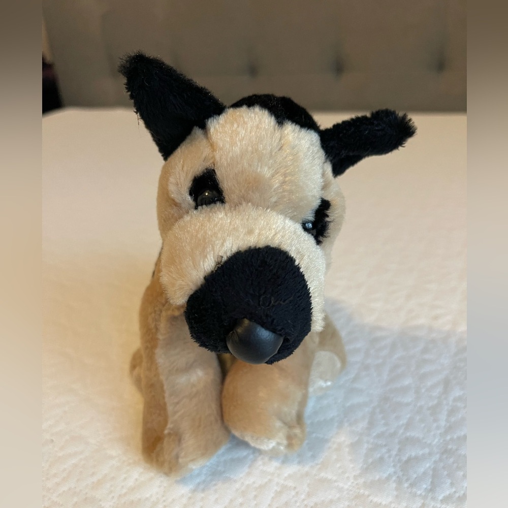 Webkinz Ganz “German Shepherd” HM146